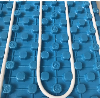 Özelleştirilebilir Plastik Sıcak Su Yayıcı Yer Isıtma Modülü Üretim Hatı 450kg/H