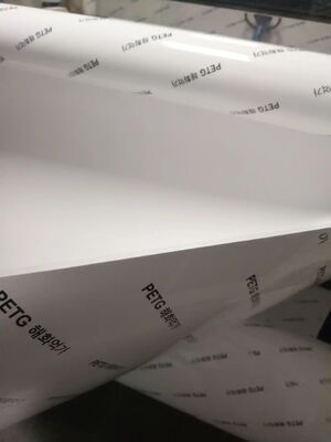 satın al GAG (PETG-APET-PETG) 600KG/H çıkış ve 0.2-2mm kalınlık aralığı ile dekoratif tabaka ekstrüzyon hattı online manufacture